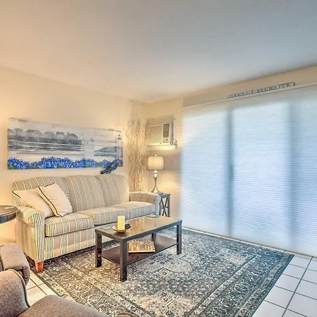 Beautiful Brewster Condo With Resort Amenities!